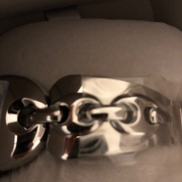 Gucci watch - Picture 4 of 6